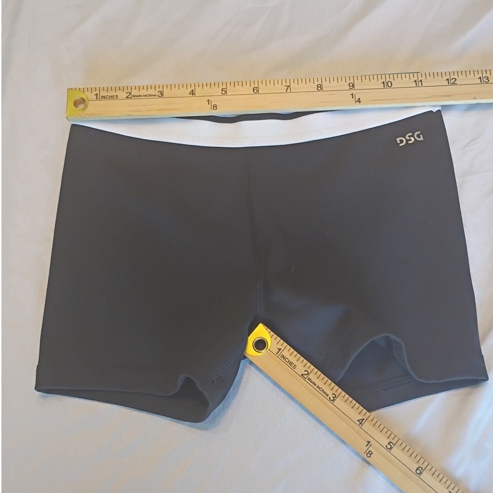 DSG Compression Shorts Womens XS Black Excellent Athletic Volleyball 3" Inseam